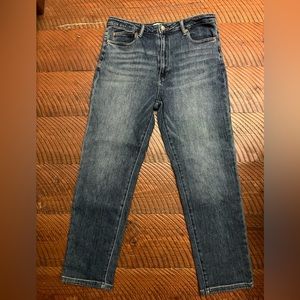 TNR straight leg mid/high rise jeans size 30